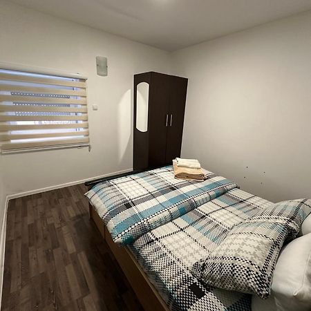 Apartmani Vucinic Cetinje Exteriör bild